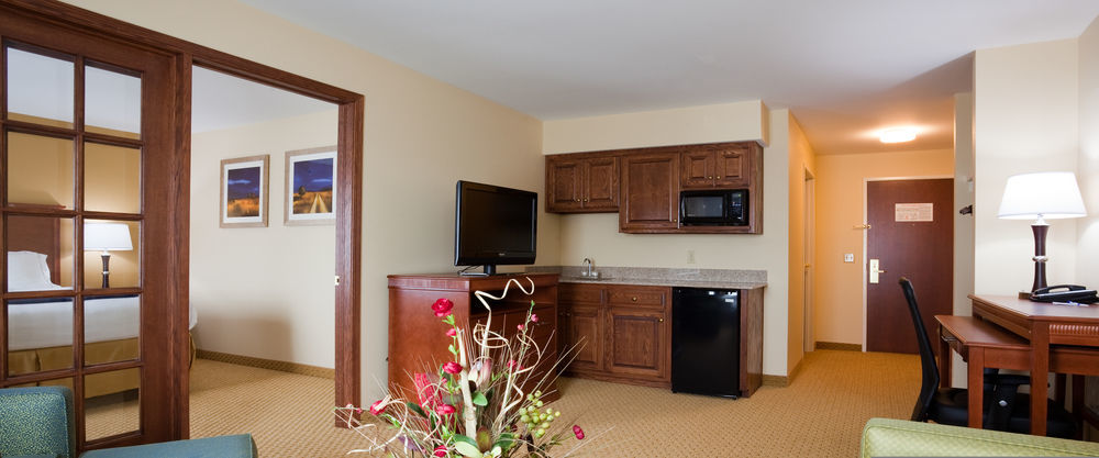Holiday Inn Express Sheboygan-Kohler / I-43 By Ihg Exterior photo