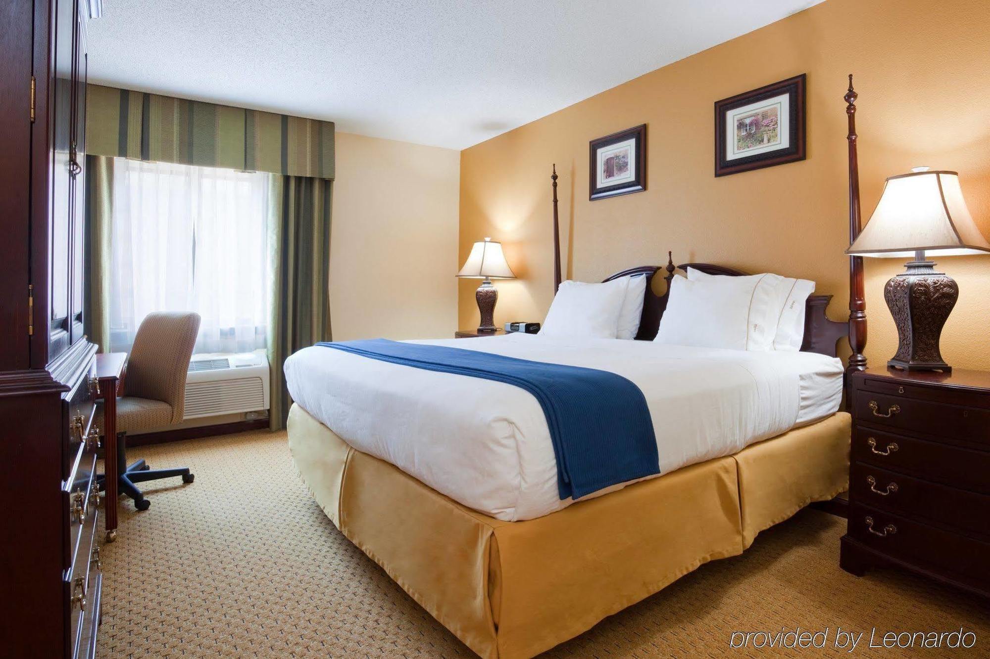 Holiday Inn Express Sheboygan-Kohler / I-43 By Ihg Exterior photo