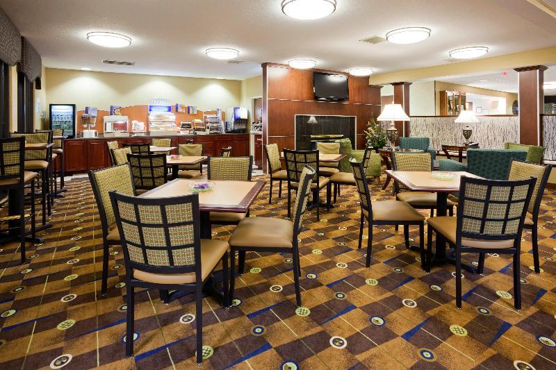 Holiday Inn Express Sheboygan-Kohler / I-43 By Ihg Exterior photo